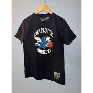 Mitchell Ness Charlotte Hornets Hardwood Classics Graphic T Shirt Black Men's M